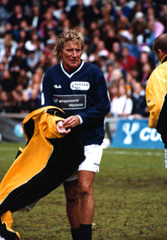 020526_soccer_six.jpg